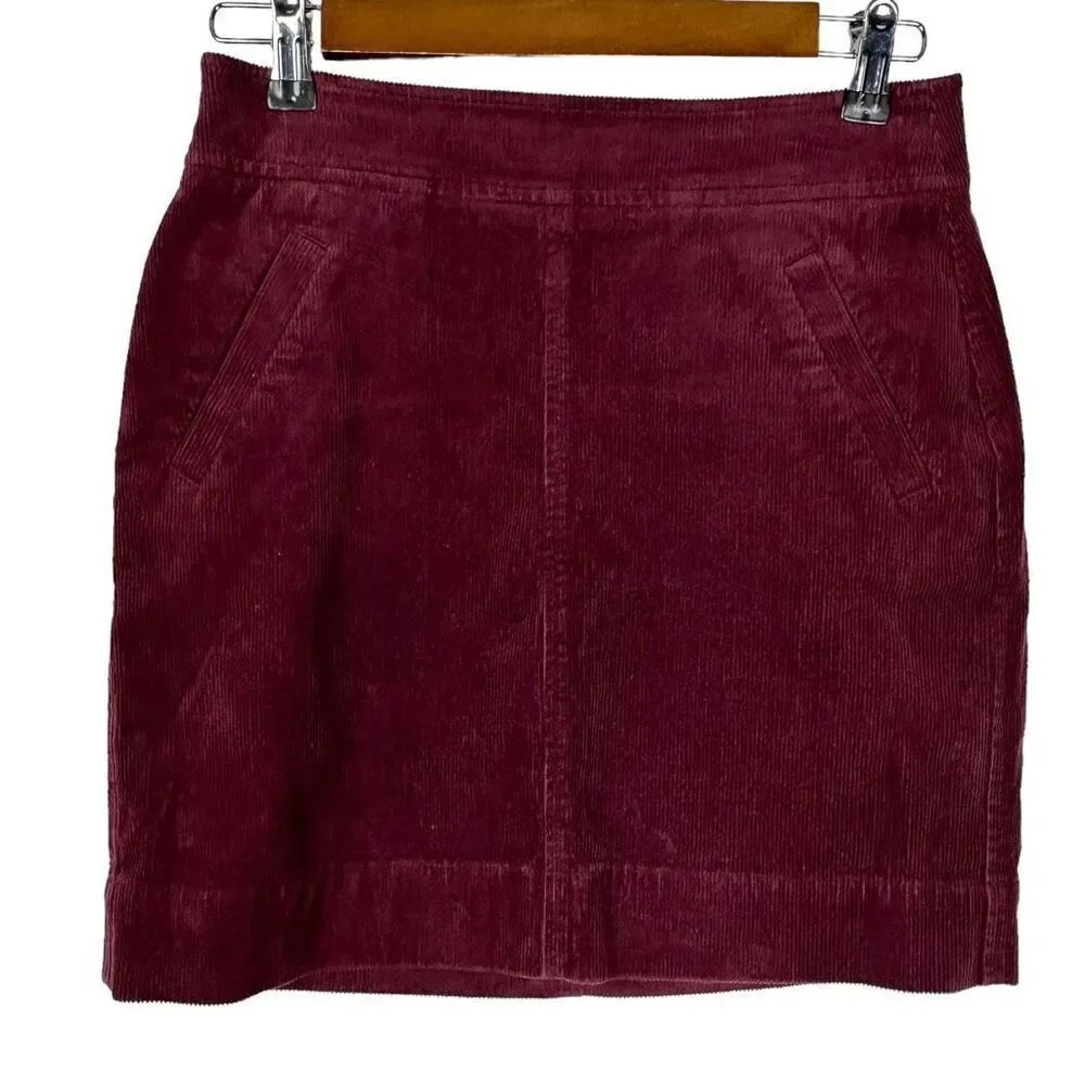 Loft Corduroy Burgundy Skirt size 0P